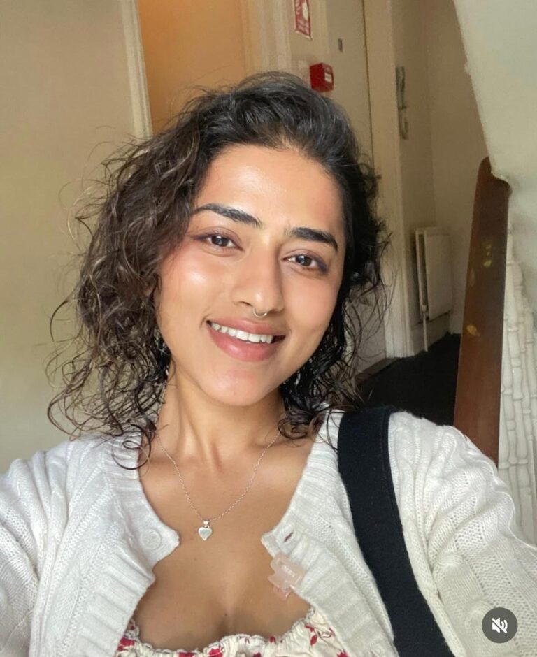 WhatsApp Image 2025-07-27 at 17.52.03_075a99f3